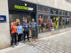 Team des neuen Mountain Shops in Augsburg 