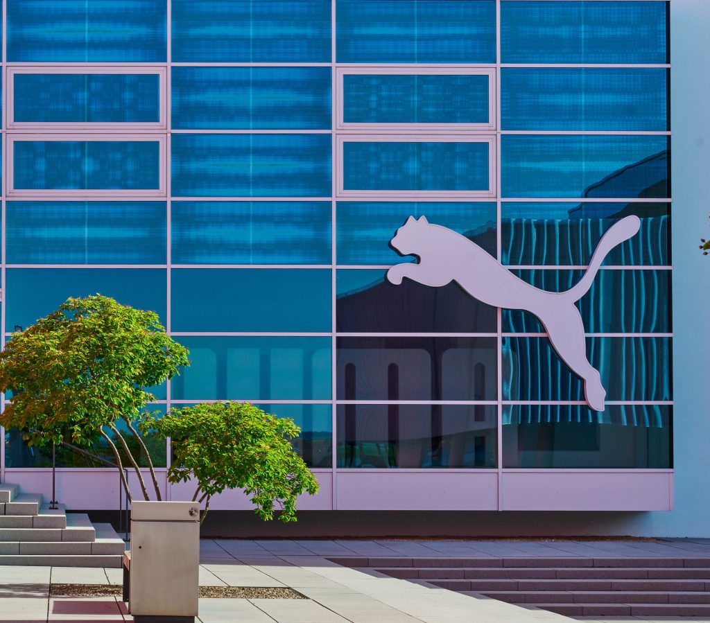 Asiatische Sportgiganten befeuern einmal mehr Übernahmegerüchte um Puma