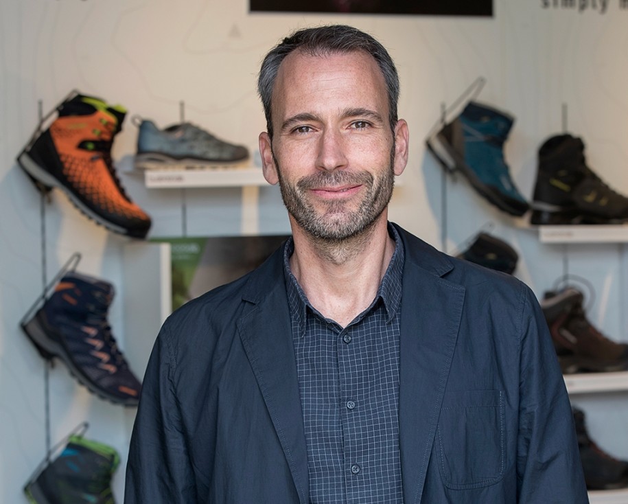 Verblinding spoor De andere dag Nicolai wird CEO von Lowa - sazsport.de
