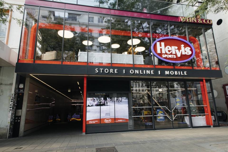 Hervis eröffnet seinen modernsten Store Hervis eröffnet seinen modernsten Store