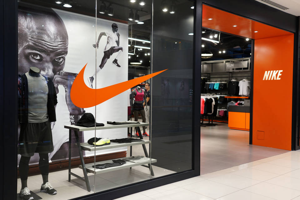 Umsatz von Nike wachst im dritten Quartal um drei Prozent sazsport