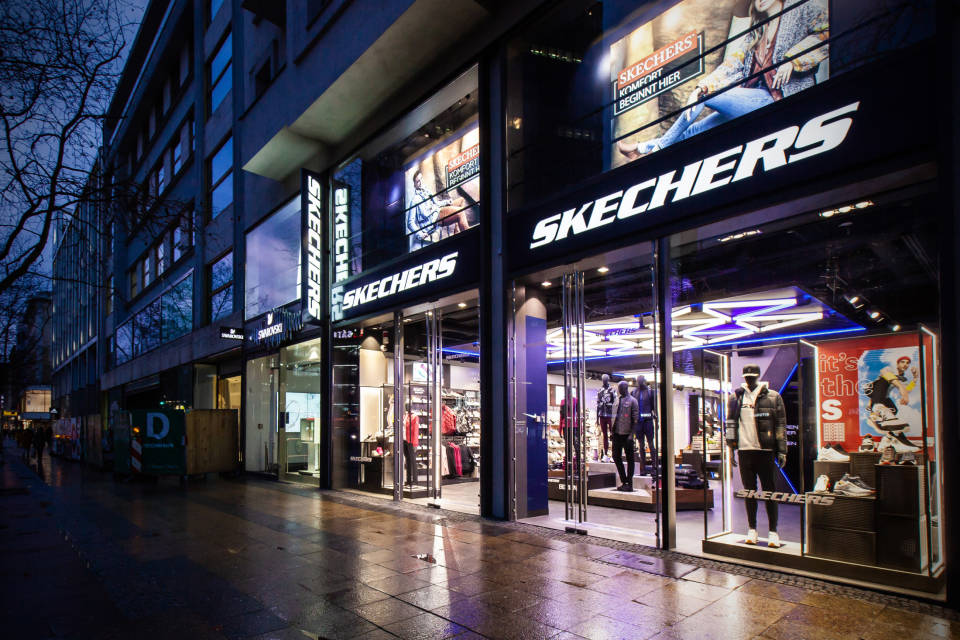 Skechers concept store shop