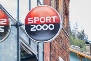 Sport 2000, Logo, Laden, Innenstadt 
