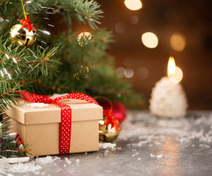 Geschenke unter dem Weihnachtsbaum