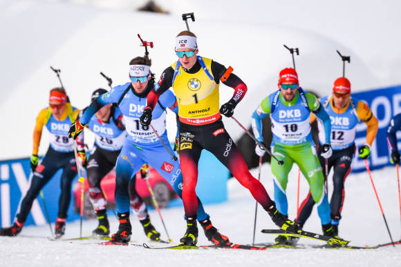 Kinetixx_Biathlon _Sportler_auf_der_Strecke 