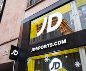 Ladenfront mit Aufschrift JD und jdsports.com