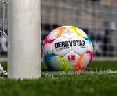 Neuer Bundesliga-Spielball von Derbystar