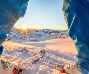 Skifahrer auf Piste