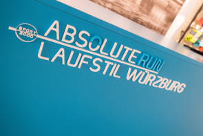 Ladenschild Absolute Run Würzburg 