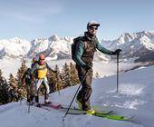 Skitourengeher in den Alpen