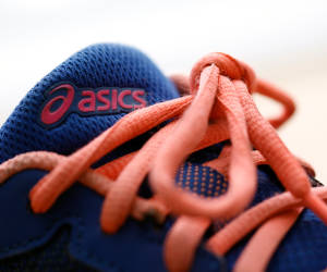 Asics-Laufschuh Nahaufnahme