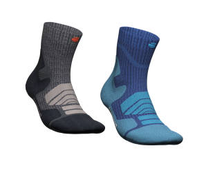 Halbhohe Socken in unterschiedlichen Farben