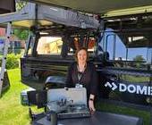Dometic-Camping-Bus auf der OutDoor by ISPO