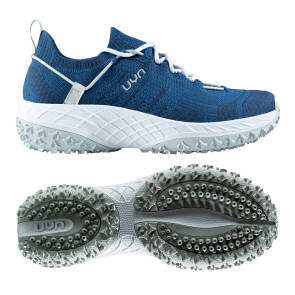 Sportschuhe mit weißer Sohle