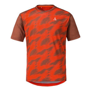 T-Shirt in unterschiedlichen Rottönen