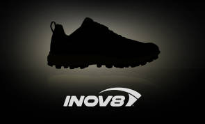 Inov-8 Schuh mit Logo 