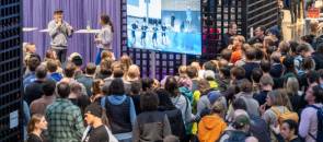 Menschenmenge auf der ISPO Munich 