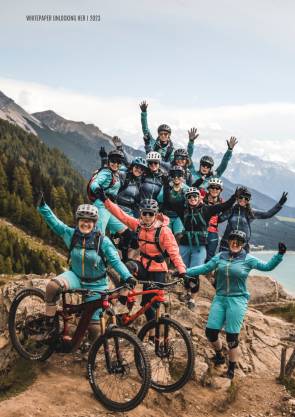 Frauen beim Biken 