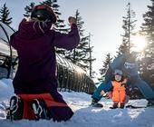 Familie im Schnee