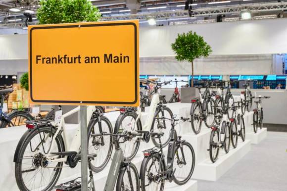 Ab in die Messestadt Frankfurt 