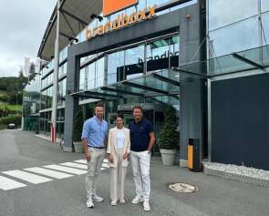 Von links: Michael Nendwich (Geschäftsführer VSSÖ), Katharina Absmanner (Leitung VSSÖ Akademie) und Markus Oberhamberger (Geschäftsführer Brandboxx Salzburg).