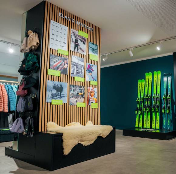 Im Elan-Brandstore in Kitzbühel werden nicht nur die neuesten Produkte, sondern auch die Geschichte der Marke präsentiert. 