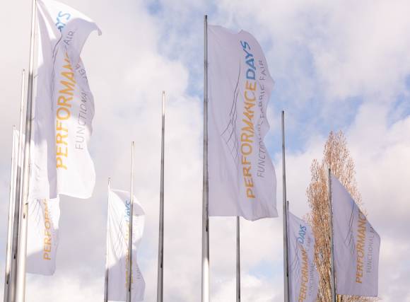 Seit 2008 zeigen die Performance Days in München zweimal jährlich Trends und Entwicklungen im Bereich der Funktionsfasern. 