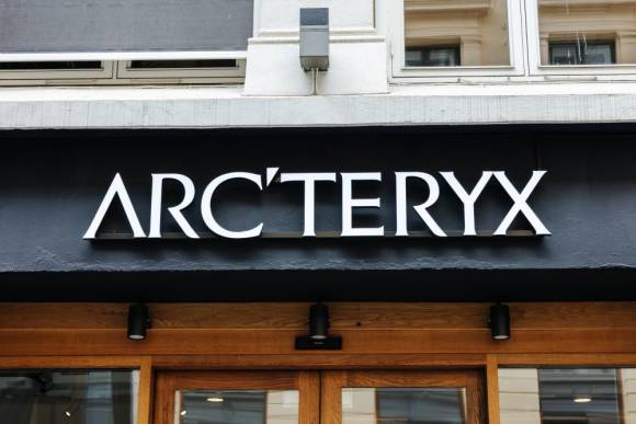 Die kanadische Marke Arc'eryx trug wesentlich zum positiven Geschäftsergebnis der Muttergesellschaft Amer Sports bei. 