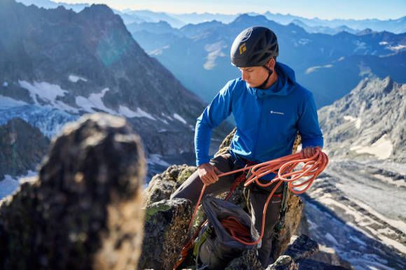 Montane entwickelt Bekleidung und Ausrüstung für Bergsport- und Outdoor-Abenteuer. 
