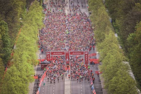 38.712 LäuferInnen nahmen am Berliner Halbmarathon 2024 teil - Rekord in Deutschland.