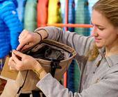 An den Preview Days können Händlerinnen und Händler in rund 70 Showrooms die neuesten Kollektionen in Augenschein nehmen.