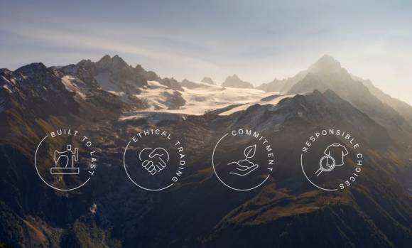 Unter dem Motto „Further. Forever.“ entwickelt Montane robuste, reparaturfähige Ausrüstung, die die Prinzipien der Kreislaufwirtschaft berücksichtigt. 