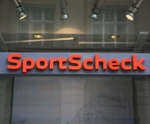 Der traditionsreiche Sporthändler SportScheck gehört seit 2024 zur italienischen Sporthandelsgruppe Cisalfa. 