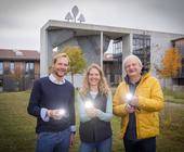 (v. l.) Lupine-CEO Benedikt Böhm, Vaude-Geschäftsführerin Antje von Dewitz und Jan Lorch, Vaude-Geschäftsleitung für Vertrieb, Logistik und Nachhaltigkeit. (v. l.) Lupine-CEO Benedikt Böhm, Vaude-Geschäftsführerin Antje von Dewitz und Jan Lorch, Vaude-Geschäftsleitung für Vertrieb, Logistik und Nachhaltigkeit.