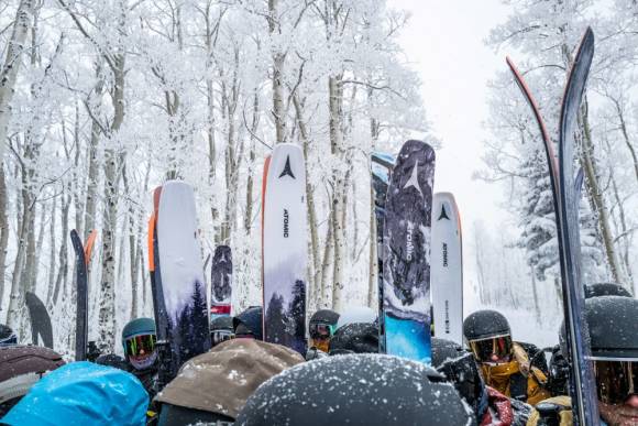 Atomic zählte neben Fischer Sports und Blizzard zu den Skiherstellern, die vergangene Woche Besuch von Beamten der EU-Kommission bekamen. 