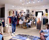 In mehr als 70 Showrooms stehen die Vertreter von rund 150 Marken für Informationen zu ihren Produkten zur Verfügung. 