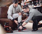 Der Sportfachhandel ist mit seinem Serviceangebot eine wichtige Stütze des Wintertourismus in Österreich.