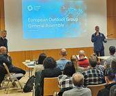 Geschäftsführer Christian Schneidermeier (l.) und Präsident David Ekelund eröffneten die Generalversammlung  der EOG während der ISPO Munich.