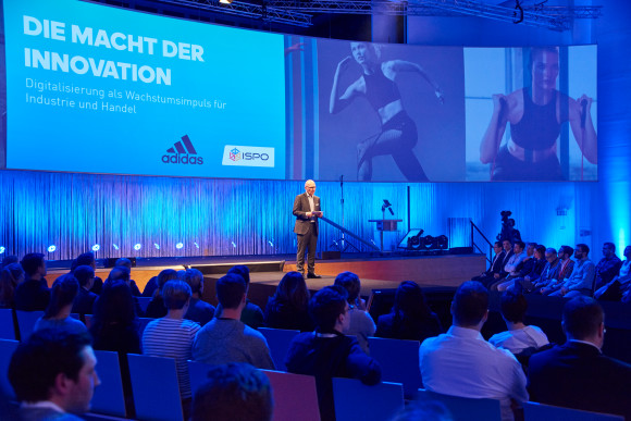 Messechef Klaus Dittrich beim Symposium "Die Macht der Innovation" 