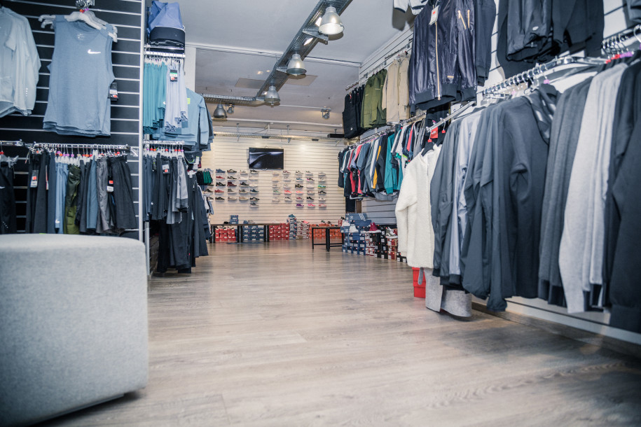 Outfitter Store Wird Zum Outlet Sazsport De