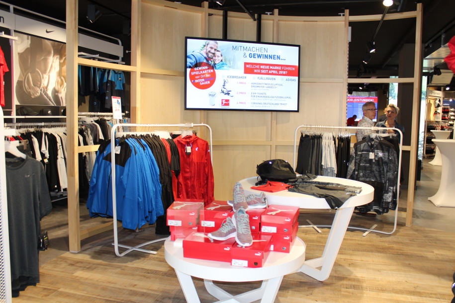 Intersport die erste rote Welt sazsport.de